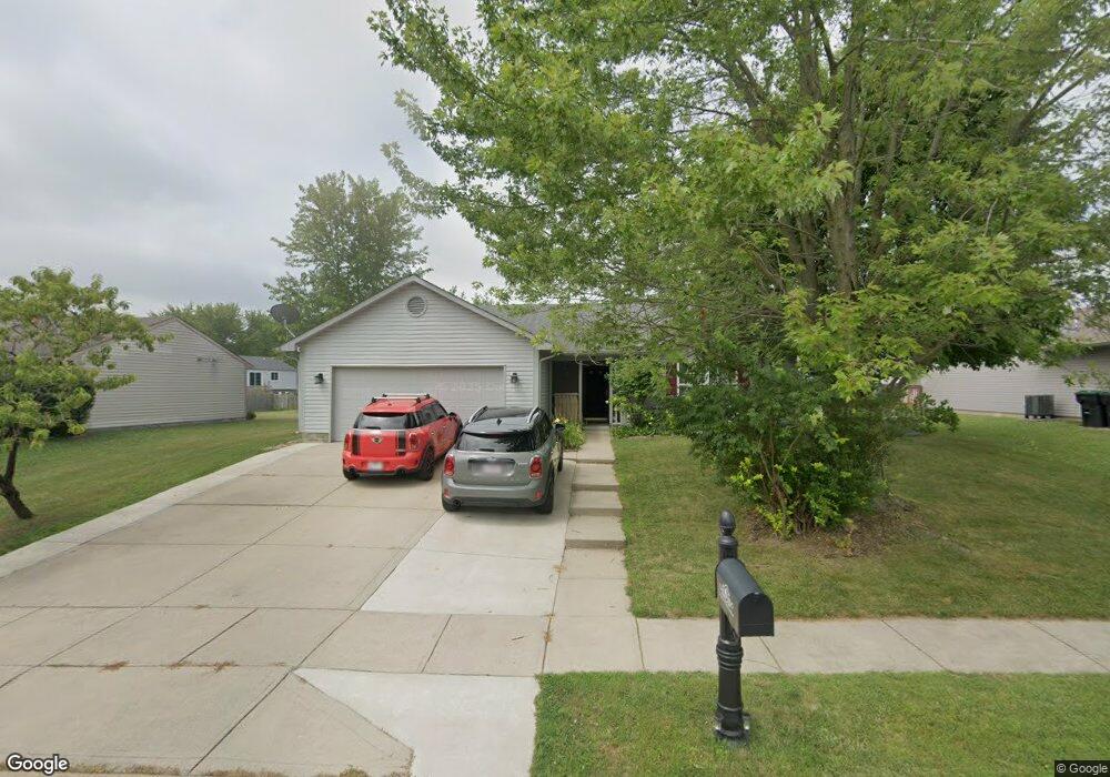 28 Meadow Creek East Blvd, Whiteland, IN 46184 - photo 1