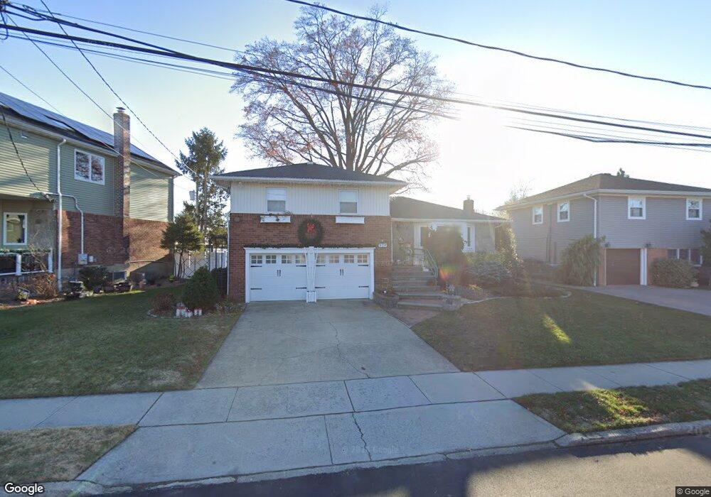 820 Beckman Dr, North Bellmore, NY 11710 - photo 1