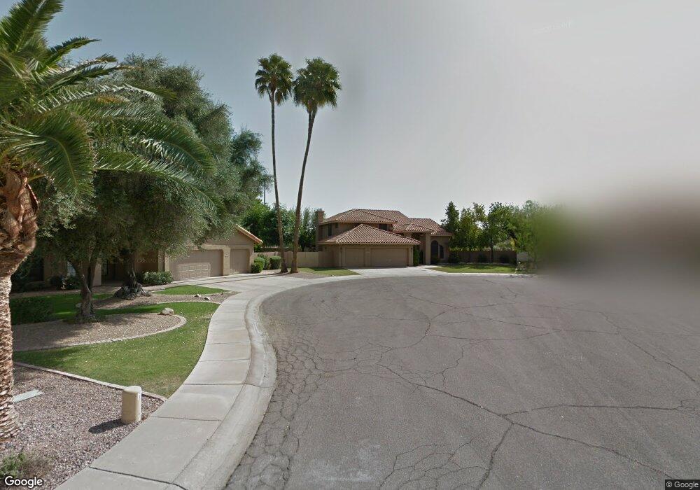 284 E Greentree Dr, Tempe, AZ 85284 - photo 1