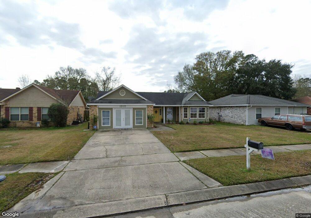 1910 Hempstead St, Slidell, LA 70460 - photo 1