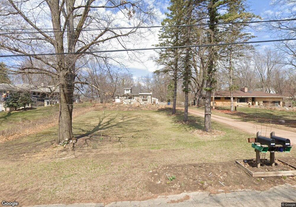 19640 Vine St, Excelsior, MN 55331 - photo 1