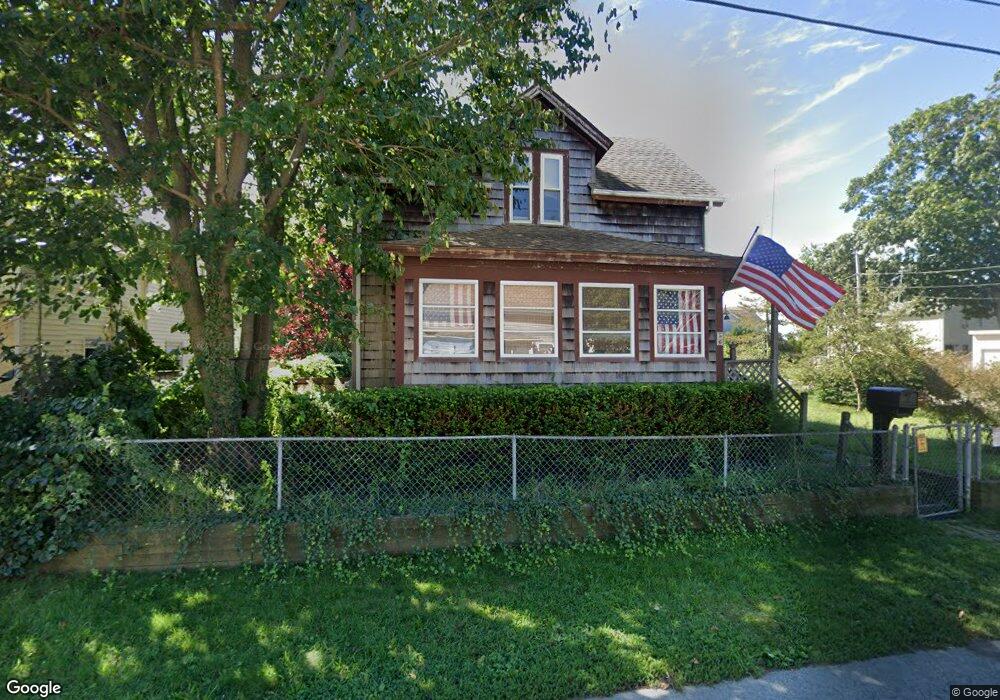 56 Knowlton St, Riverside, RI 02915 - photo 1