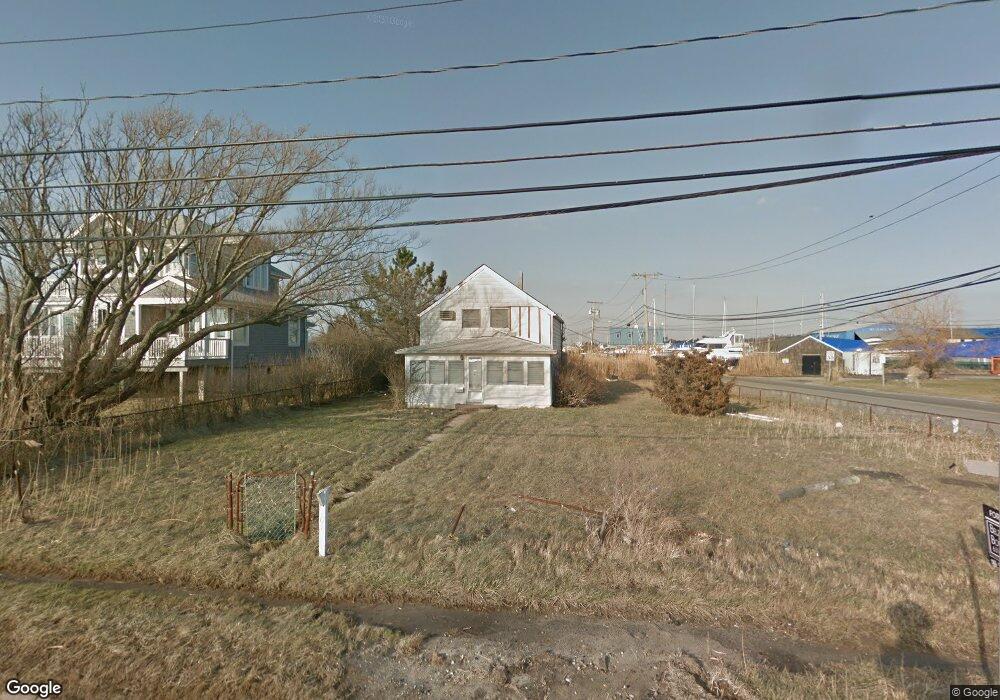 67 Browns River Rd, Sayville, NY 11782 - photo 1