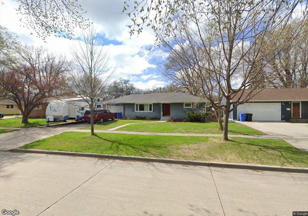 606 18th Ave S, Fargo, ND 58103 - photo 1
