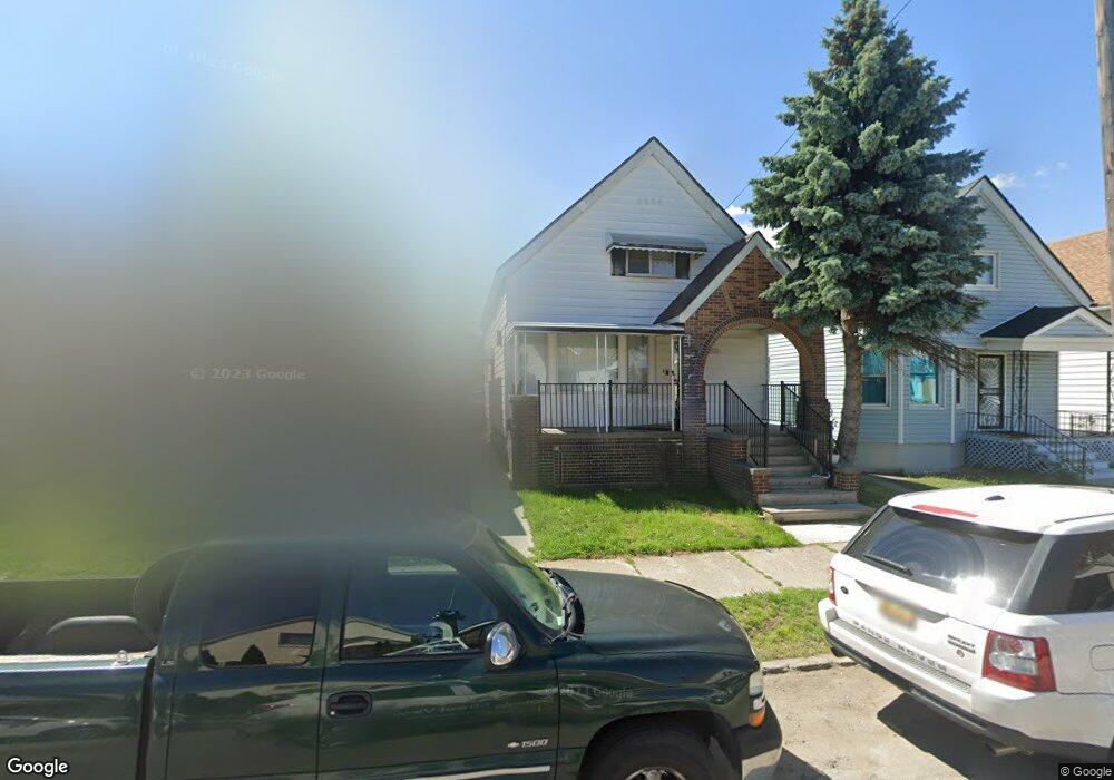 2234 Edwin St, HamtraMcK, MI 48212 - photo 1