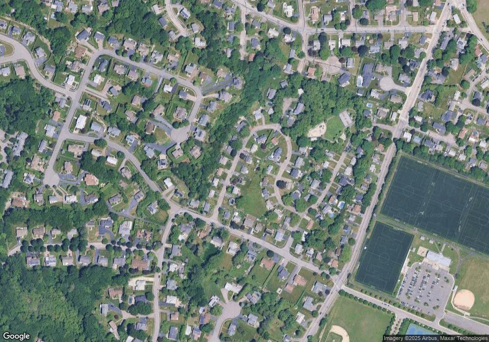 88 Hatherly Rd, Waltham, MA 02452 - photo 1