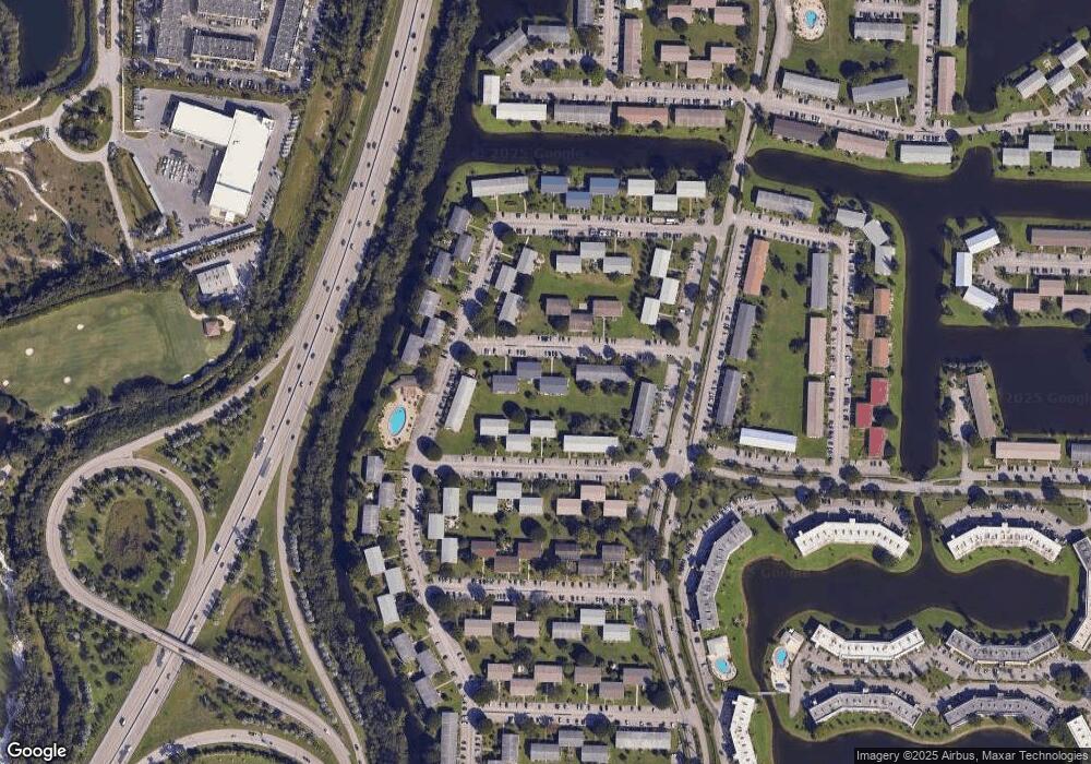 274 Camden L unit 274 E, West Palm Beach, FL 33417 - photo 1