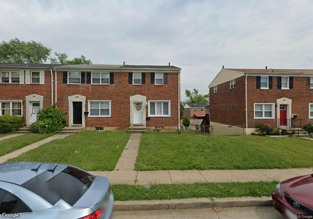 617 Charraway Rd, Baltimore, MD 21229 - photo 1