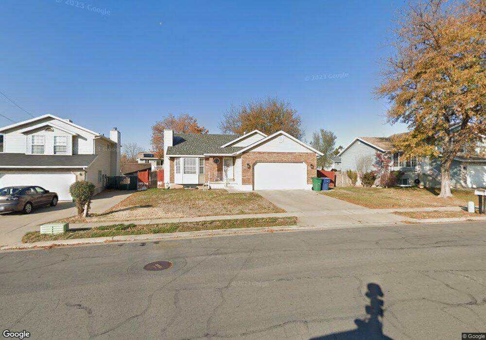 1027 N 75 W, Layton, UT 84041 - photo 1