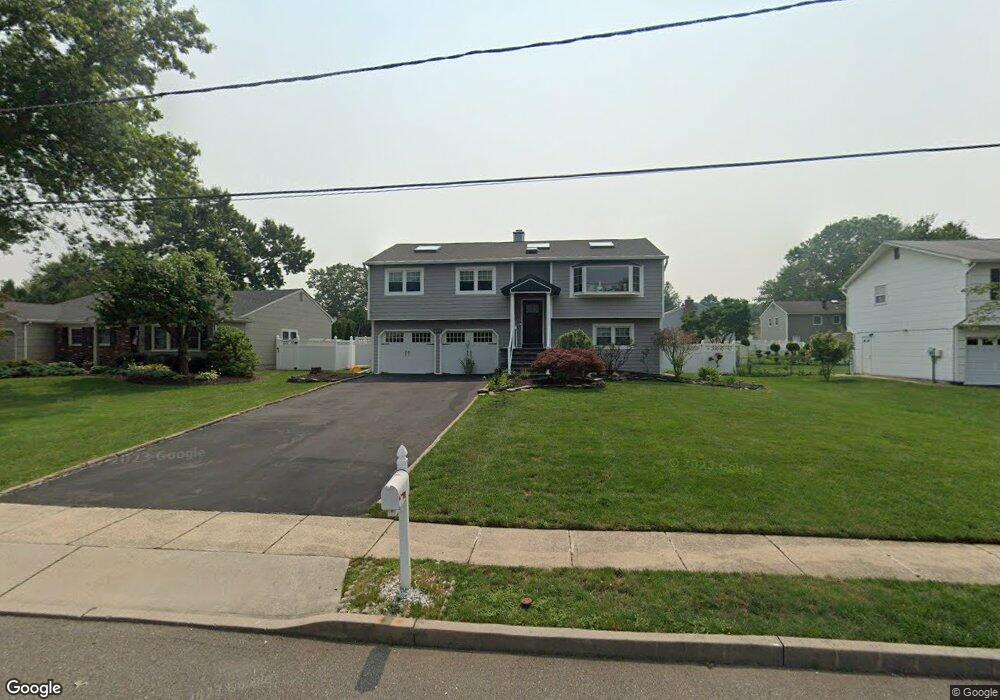 12 Chipper Dr, Kendall Park, NJ 08824 - photo 1