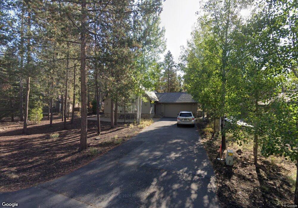 56922 E Park Ln, Bend, OR 97707 - photo 1