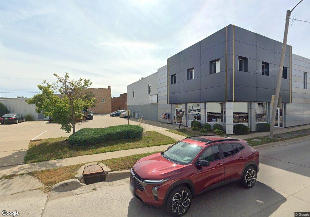 405 8th Ave SE unit 200, Cedar Rapids, IA 52401 - photo 1