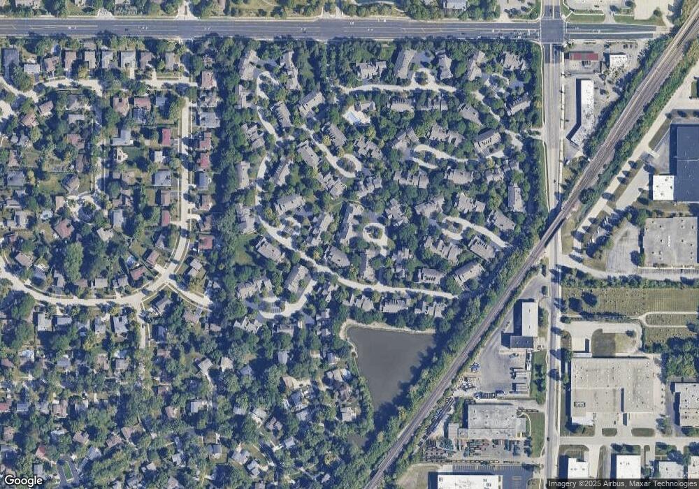 112 Dartmouth Ct unit 39LJ11, Glenview, IL 60026 - photo 1