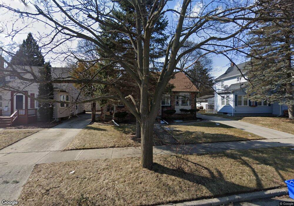 924 Lafayette St, Flint, MI 48503 - photo 1