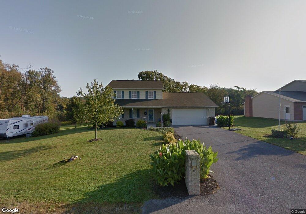 1696 Old Kiln Dr, Chambersburg, PA 17202 - photo 1