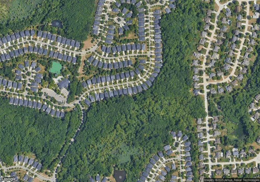 3880 Hillsdale Dr unit 97, Auburn Hills, MI 48326 - photo 1