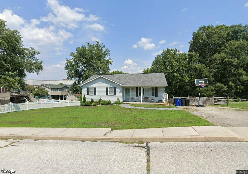 495 Stonesifer Dr unit 13, Littlestown, PA 17340 - photo 1