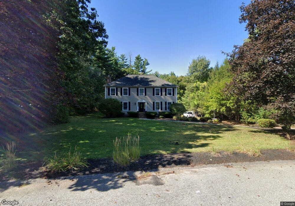 7 Dodier Ct, MerriMacK, NH 03054 - photo 1