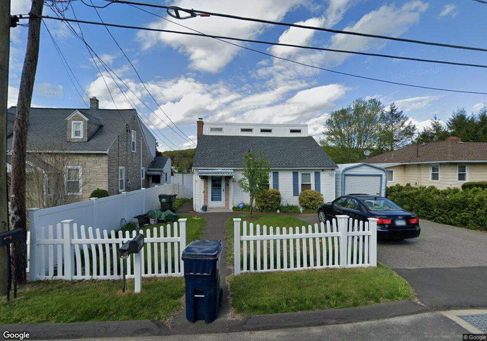 382 Lake Plymouth Blvd, Plymouth, CT 06782 - photo 1