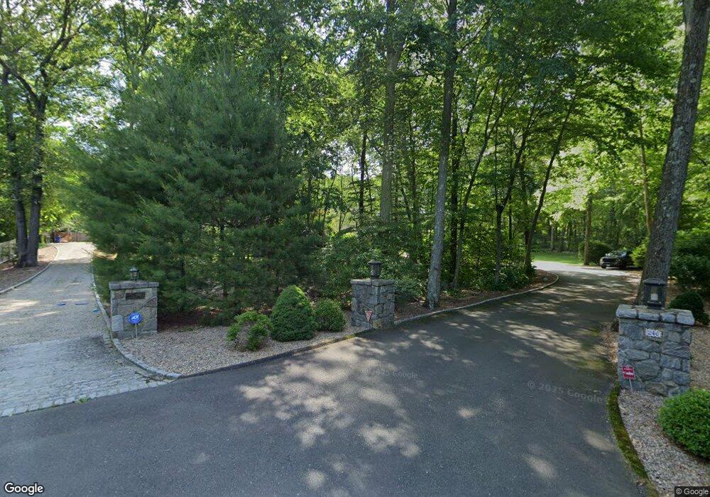 246 E Rocks Rd, Norwalk, CT 06851 - photo 1