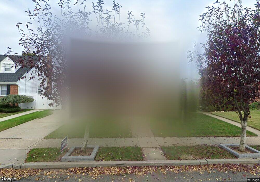 958 Third Ave, Franklin Square, NY 11010 - photo 1