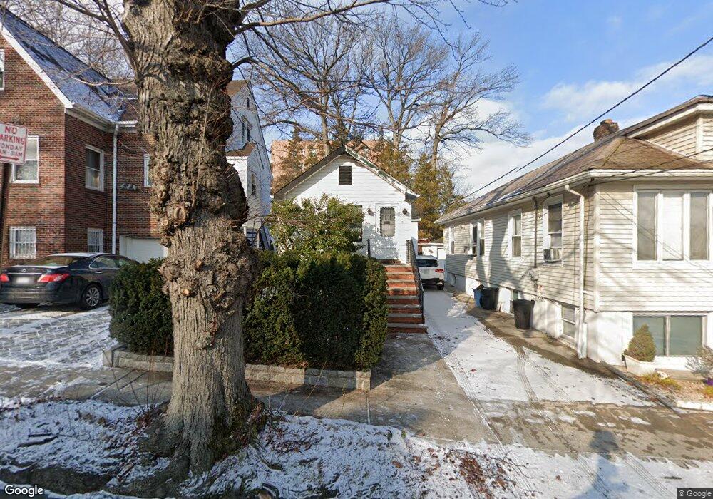 5 Harding Ave, Yonkers, NY 10704 - photo 1