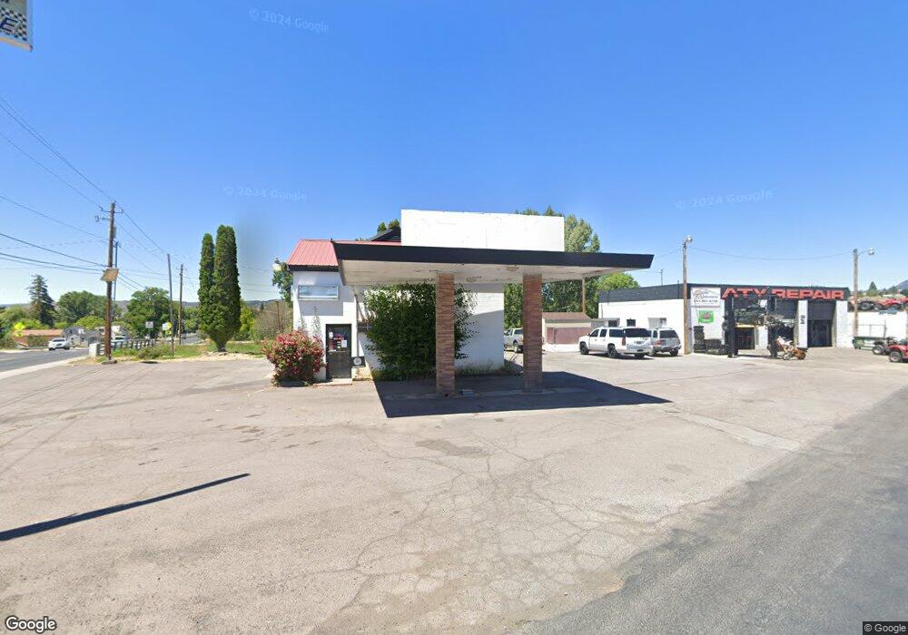 3581 Shasta Way, Klamath Falls, OR 97603 - photo 1