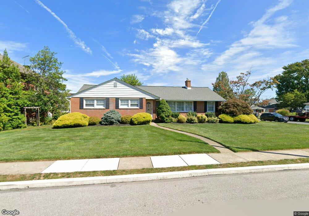 901 Columbia Ave, Lansdale, PA 19446 - photo 1