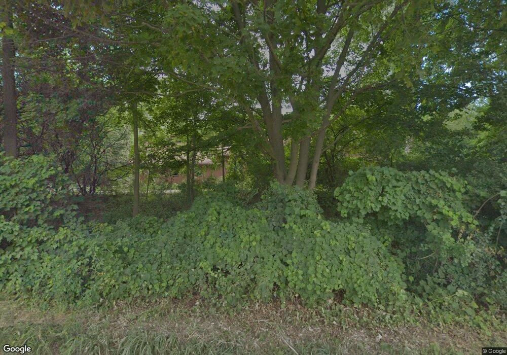 120 S Berkshire Rd, Bloomfield Hills, MI 48302 - photo 1