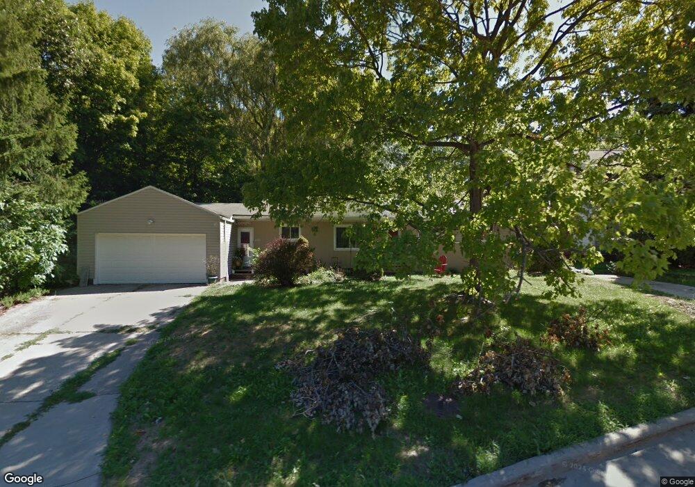 2501 Rockefeller Rd, Wickliffe, OH 44092 - photo 1