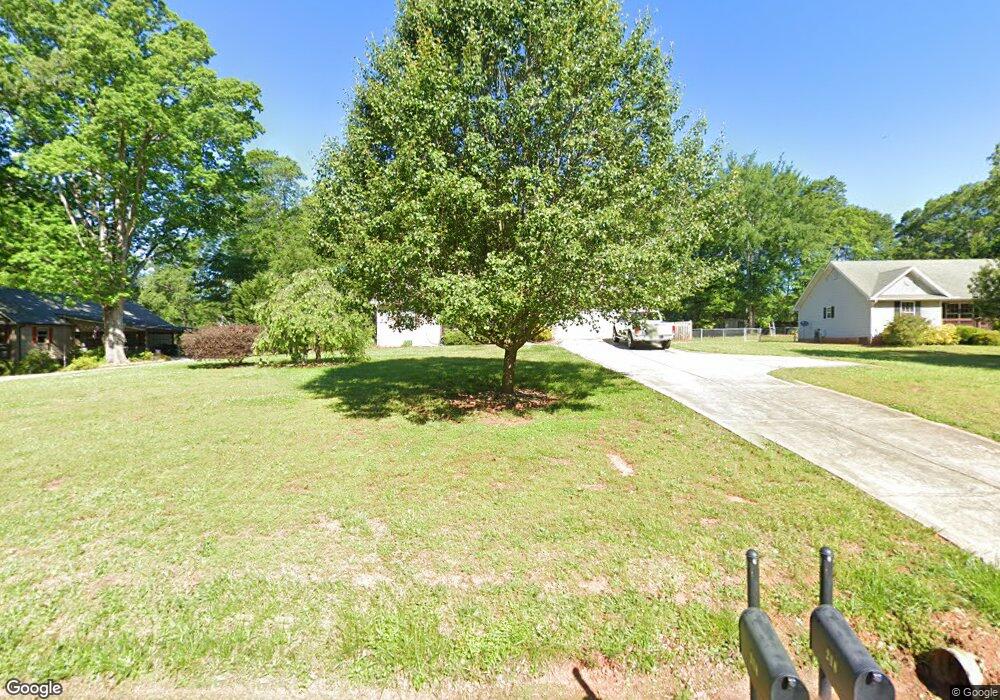 218 Athens St, Homer, GA 30547 - photo 1