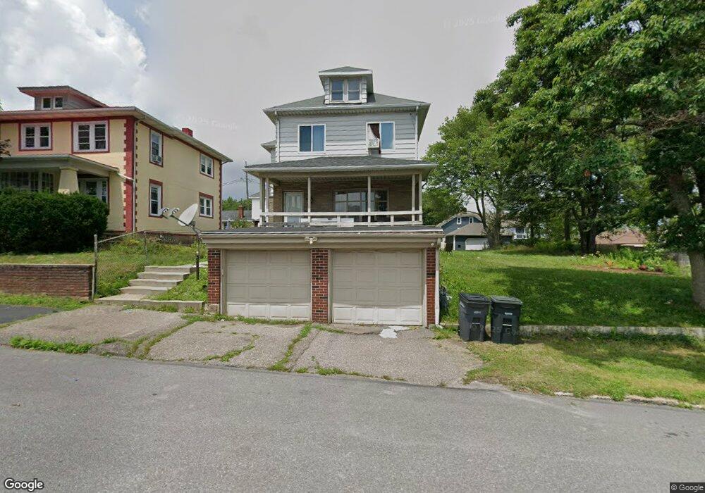 435 Samuels Ave, Hazleton, PA 18201 - photo 1