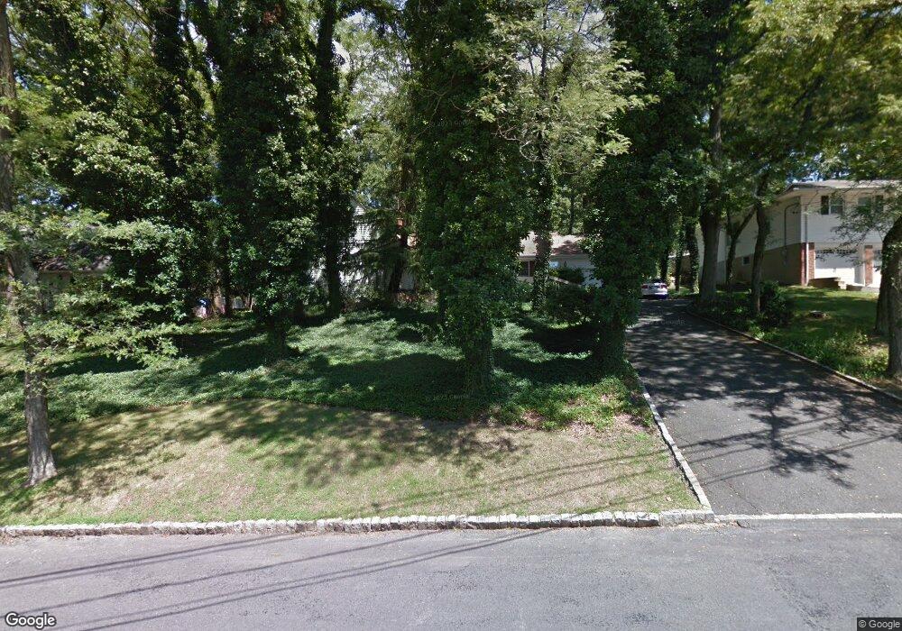 42 Rumson Rd, Livingston, NJ 07039 - photo 1