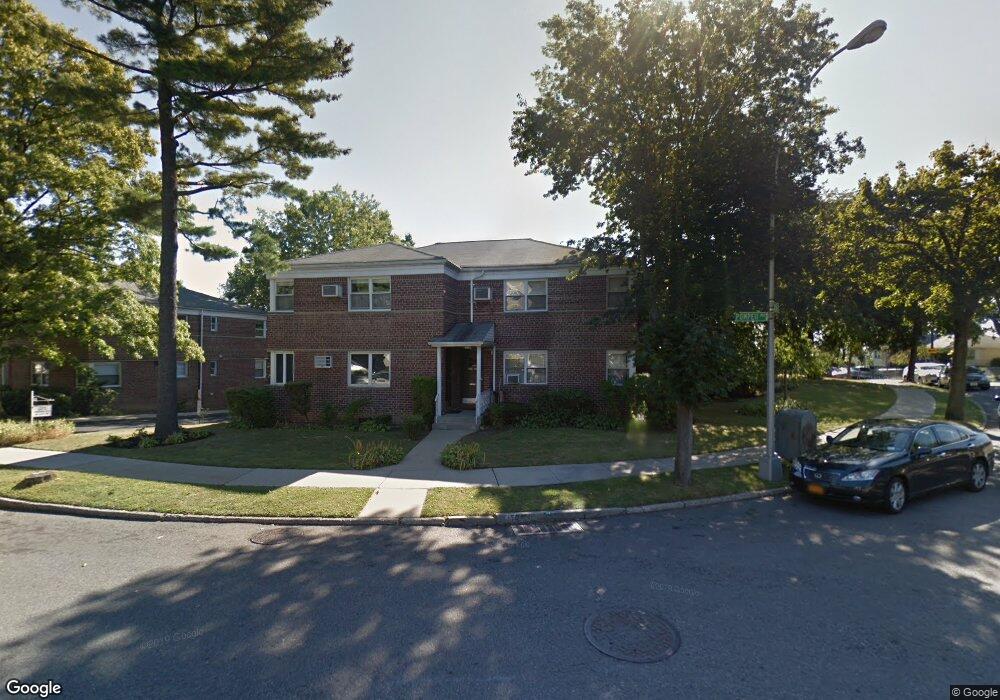 196-02 Pompeii Ave unit 2, Hollis, NY 11423 - photo 1