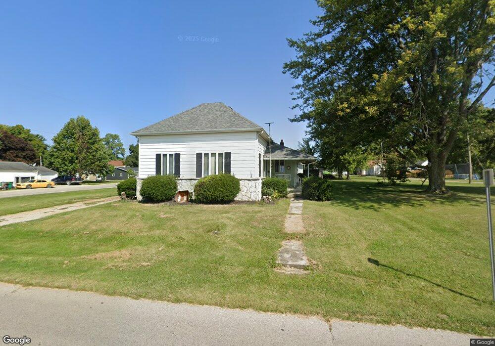 324 W Walnut St, Greentown, IN 46936 - photo 1