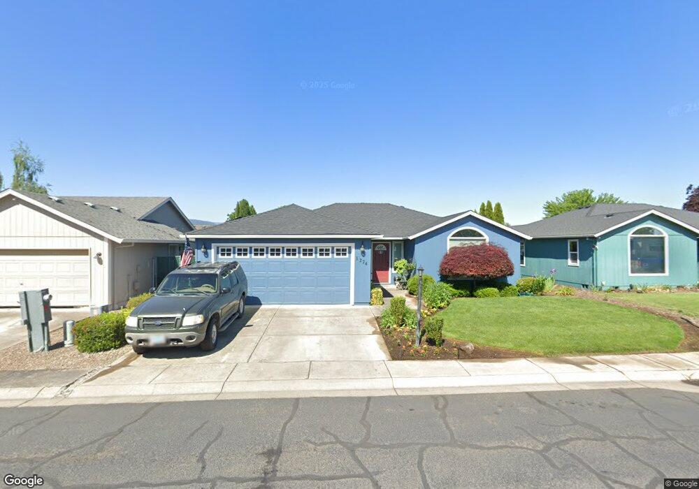 1274 Ivan Ln, Central Point, OR 97502 - photo 1