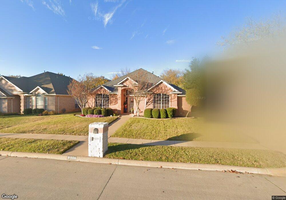 9109 Hialeah Cir N, North Richland Hills, TX 76182 - photo 1