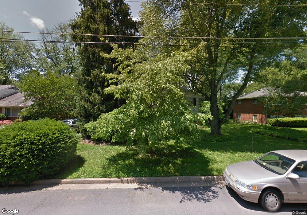 7013 Hector Rd, McLean, VA 22101 - photo 1