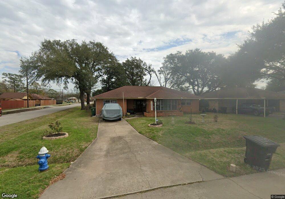 4514 Moore St, Houston, TX 77009 - photo 1