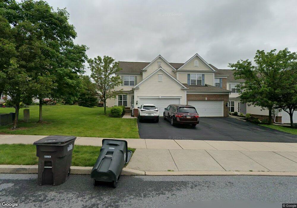 1821 Emerald Dr, Orefield, PA 18069 - photo 1