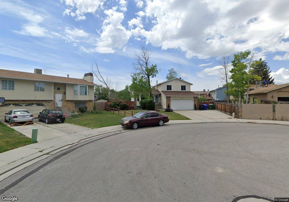 4883 Calyx Cir, West Jordan, UT 84081 - photo 1