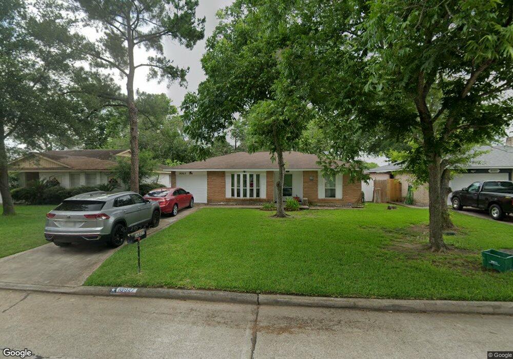 16927 Townes Rd, Friendswood, TX 77546 - photo 1