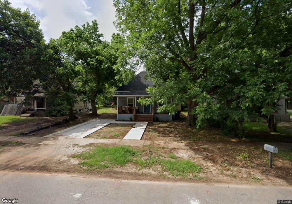 426 W Day St, Denison, TX 75020 - photo 1