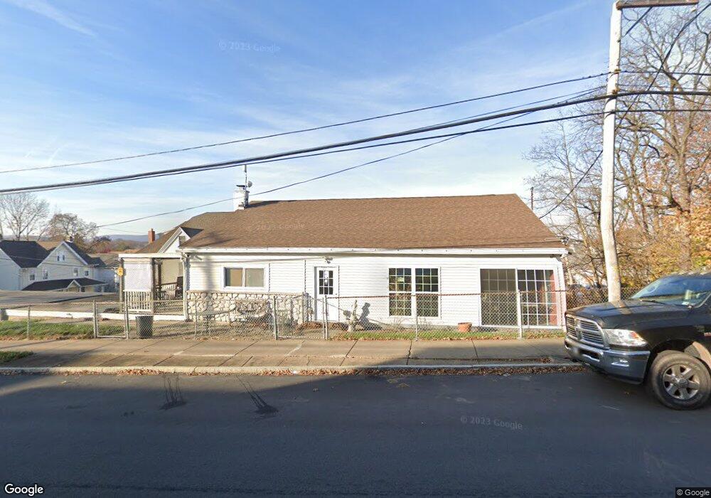 922 Scott St, Wilkes-Barre, PA 18705 - photo 1