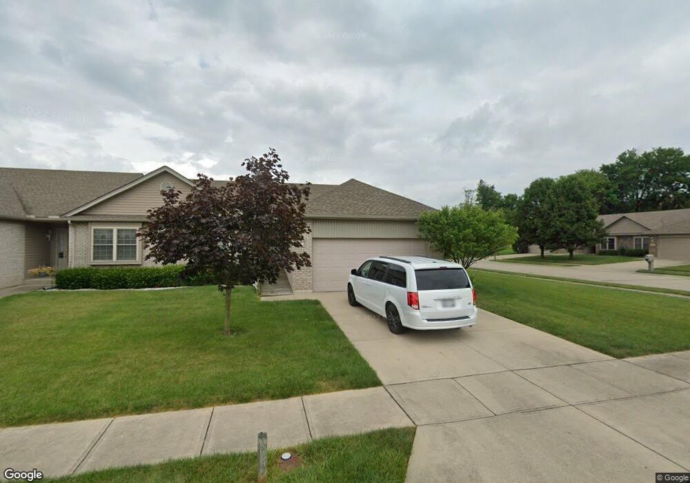 400 Jodee Dr, Xenia, OH 45385 - photo 1