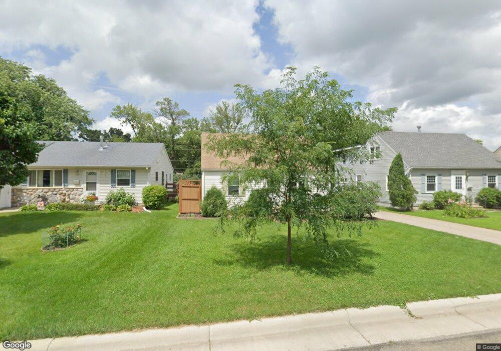 305 Giles Place, Albert Lea, MN 56007 - photo 1