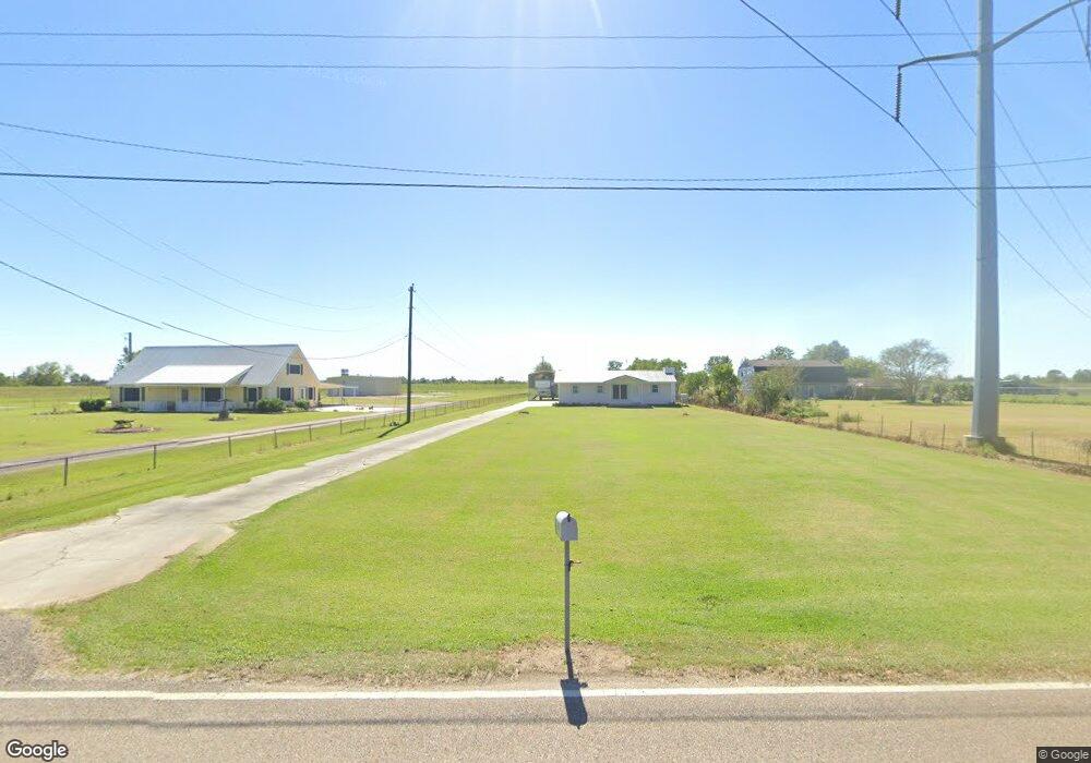 698 Highway 652, Raceland, LA 70394 - photo 1