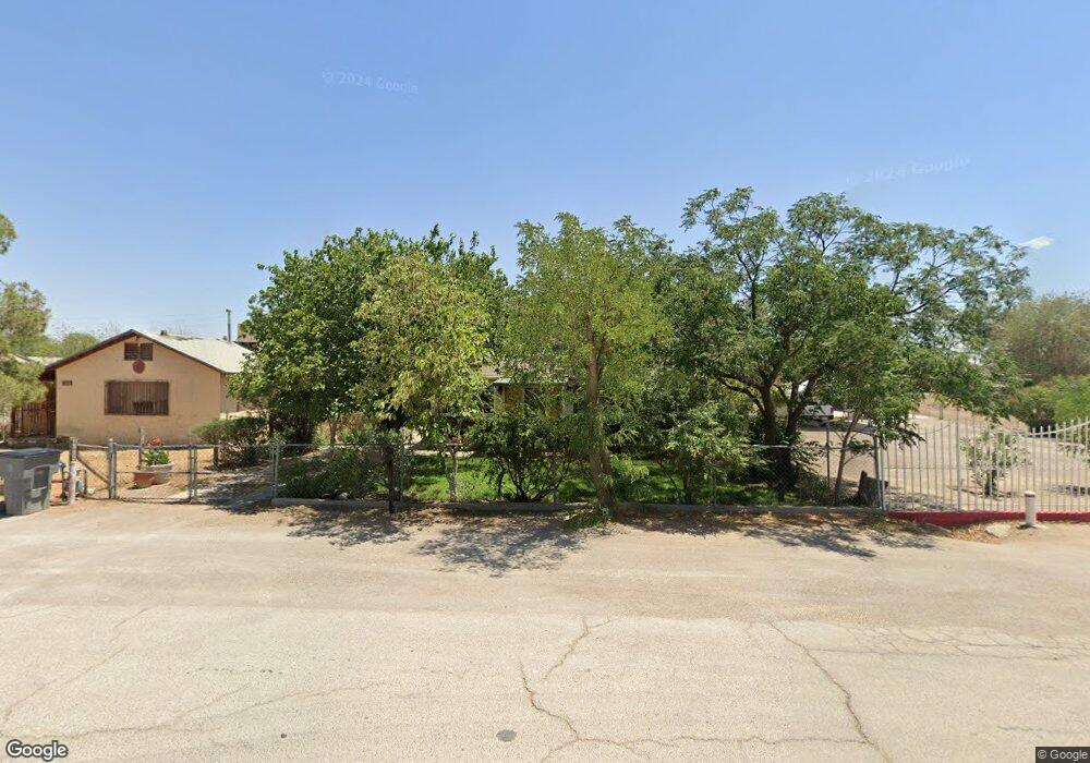 300 Kitt Rd, El Paso, TX 79915 - photo 1