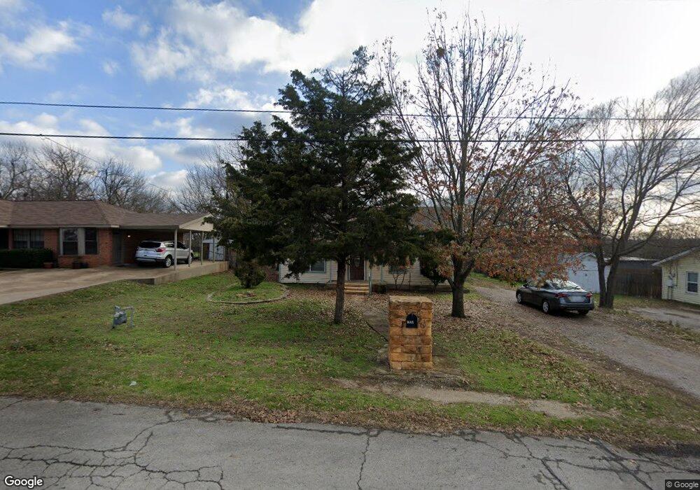 220 E 3rd St, Weatherford, TX 76086 - photo 1