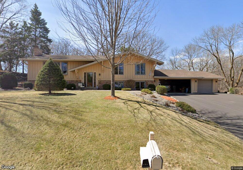 5926 Gatewood Cir, Minnetonka, MN 55345 - photo 1